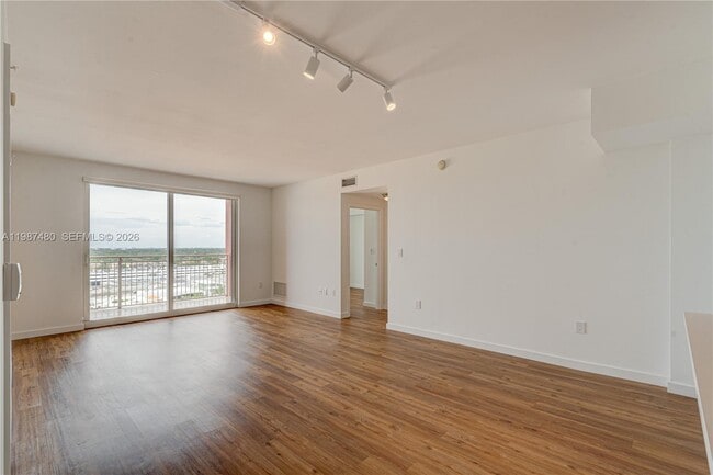 Building Photo - 7350 SW 89th St