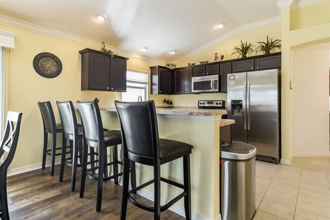 Building Photo - 3025 Bartow Ln