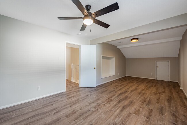 Building Photo - 5115 Cherrywood Ct