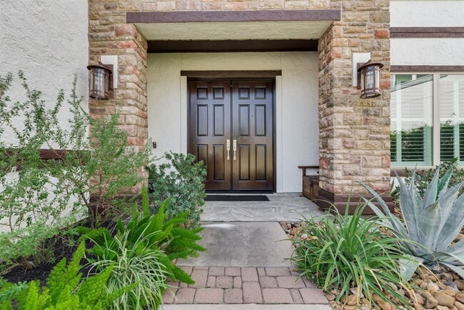 Building Photo - 1826 Jade Hollow Ln
