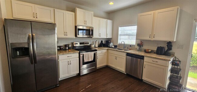 Building Photo - 1129 NW 41st Ln