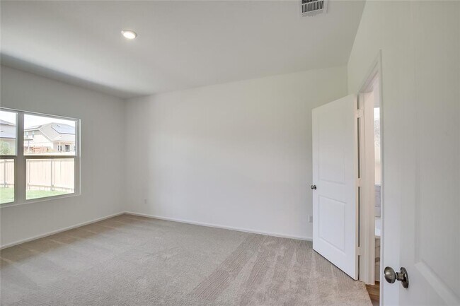Building Photo - 232 Canley Lp