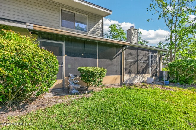 Building Photo - 7701 Baymeadows Cir W