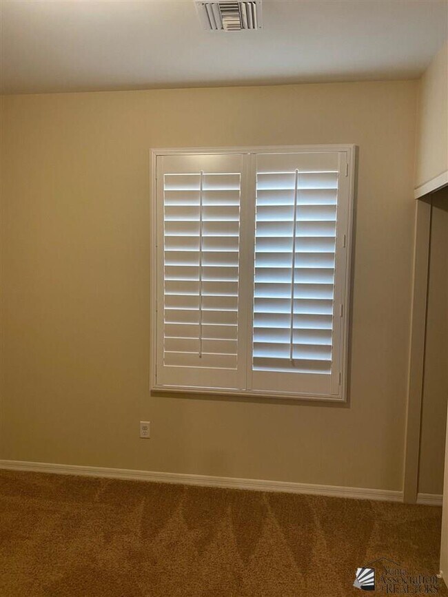 Building Photo - 2748 S Evenfall Dr