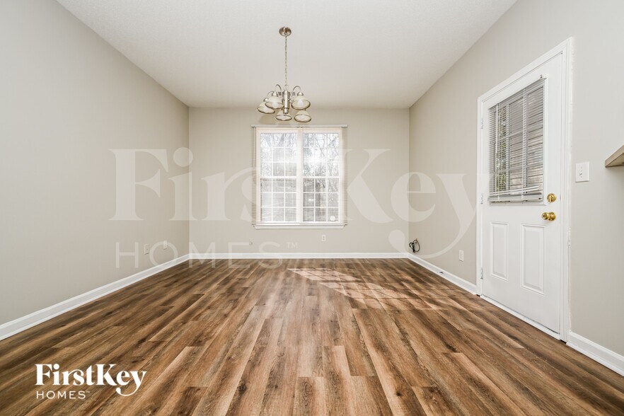 Building Photo - 2355 Brianna Dr