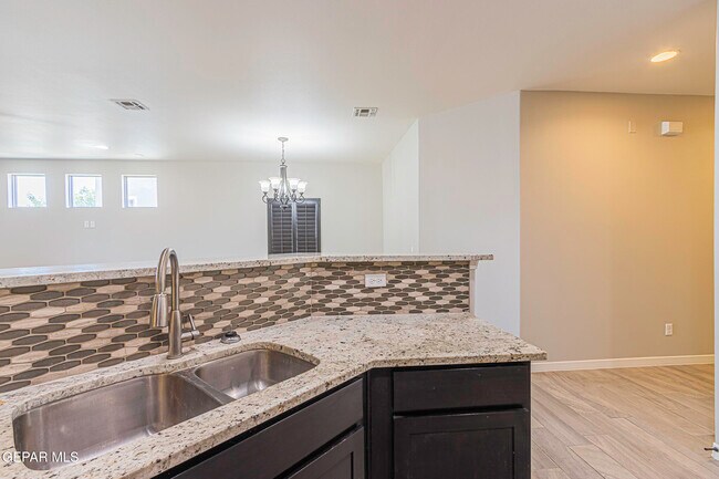 Building Photo - 14829 Oldenberg Ct