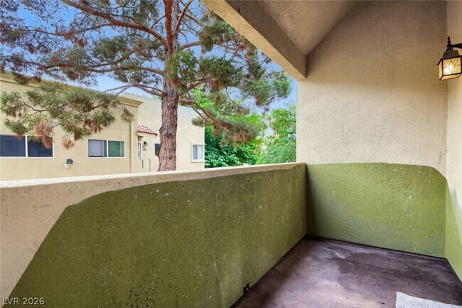 Building Photo - 1806 N Decatur Blvd