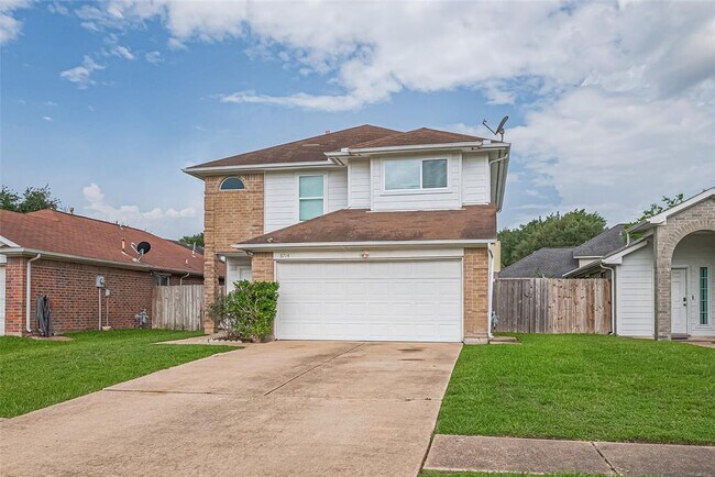 Building Photo - 8714 Ashlawn Dr