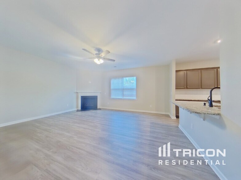 Building Photo - 414 Millridge Rd