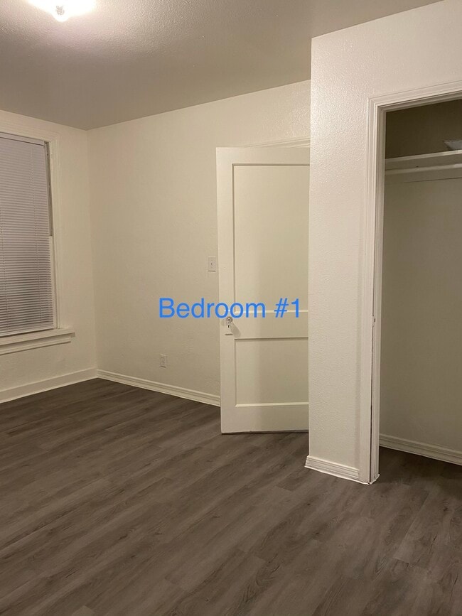 Building Photo - 1012 Boston St