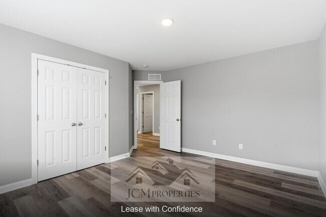 Building Photo - 116 Cammy Ct