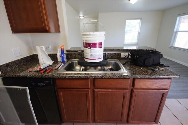 Building Photo - 28994 San Bernard River Loop