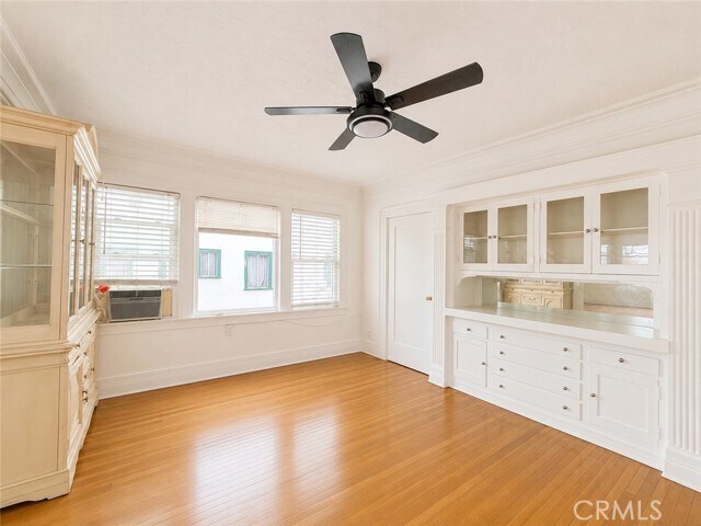 Building Photo - 1308 S Van Ness Ave