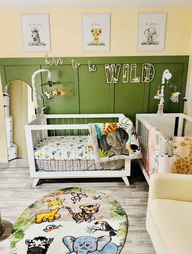 Building Photo - 7355 Woodmont Terrace