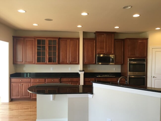 Building Photo - Stunning Luxury Twin Single-Family in Prestigious Atwater – 4BR, 3.5BA | Finished Basement with F...