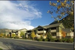 Building Photo - Snow King Apartments