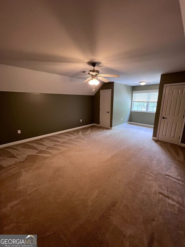 Building Photo - 119 Tullamore Trail