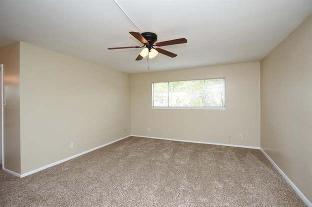 Building Photo - 13168 Trail Hollow Dr