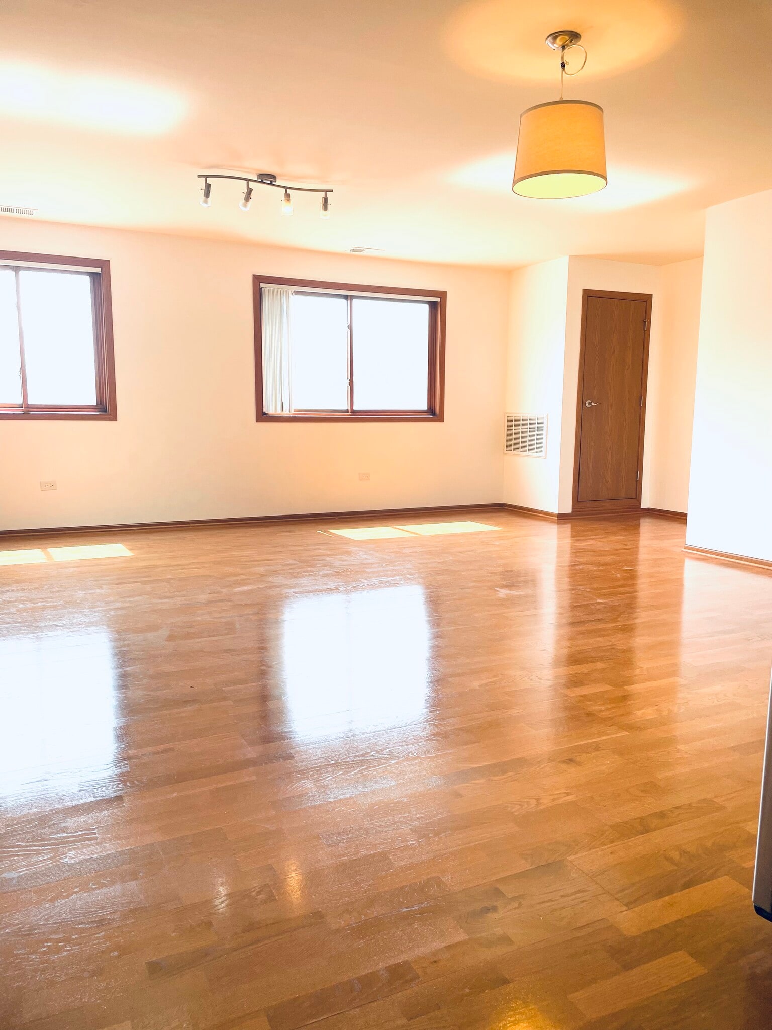 Open living space - 2453 S Archer Ave