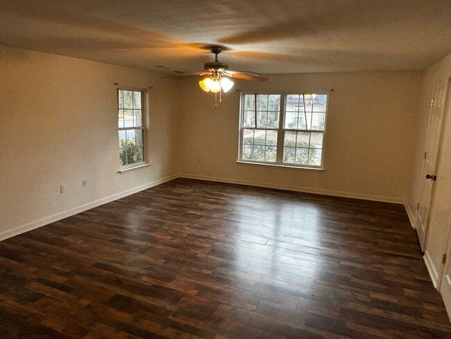 Building Photo - 506 Le Conte St