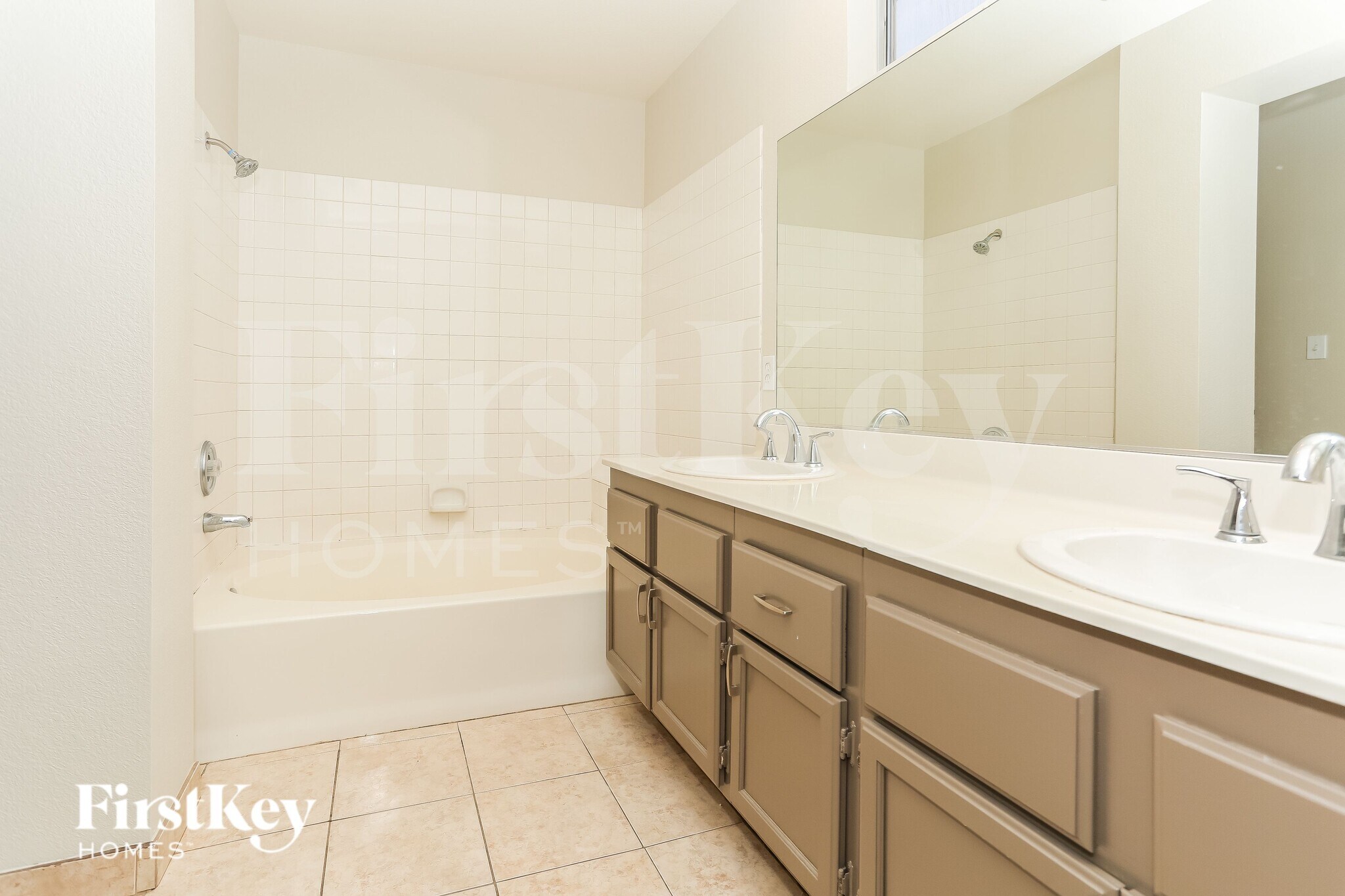 Building Photo - 1673 Black Hills Way