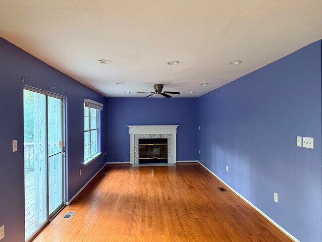Building Photo - 7219 Mt Forest Terrace