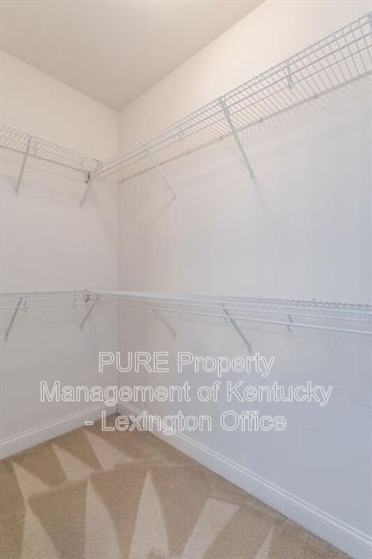 Building Photo - 900 Hammock Oak Ln