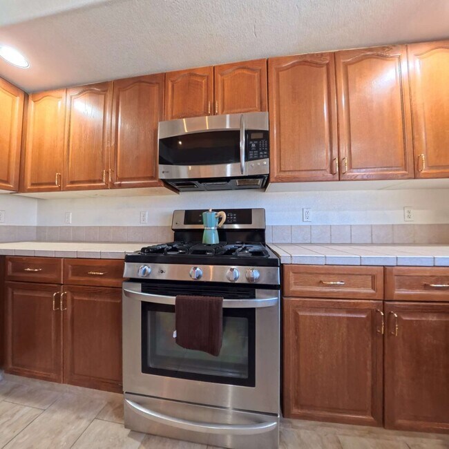 Building Photo - Beautiful 2-Story Home with Pool, Waterfall & Spacious Open Floor Plan!