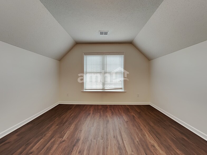 Building Photo - 3658 Canopy Oak Ct