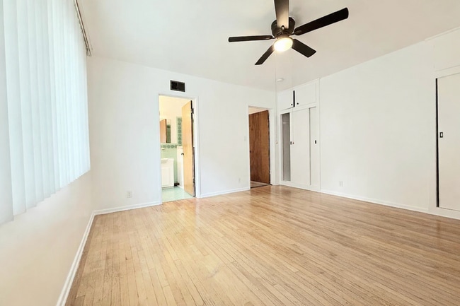 Building Photo - 4029 Don Diablo Dr