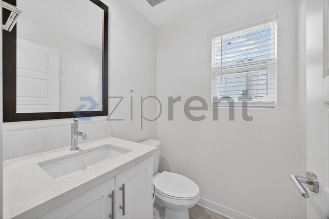 Building Photo - 10425 Adamson Wy