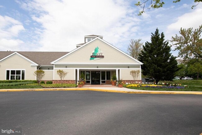 Building Photo - 2503 Amber Orchard Ct W