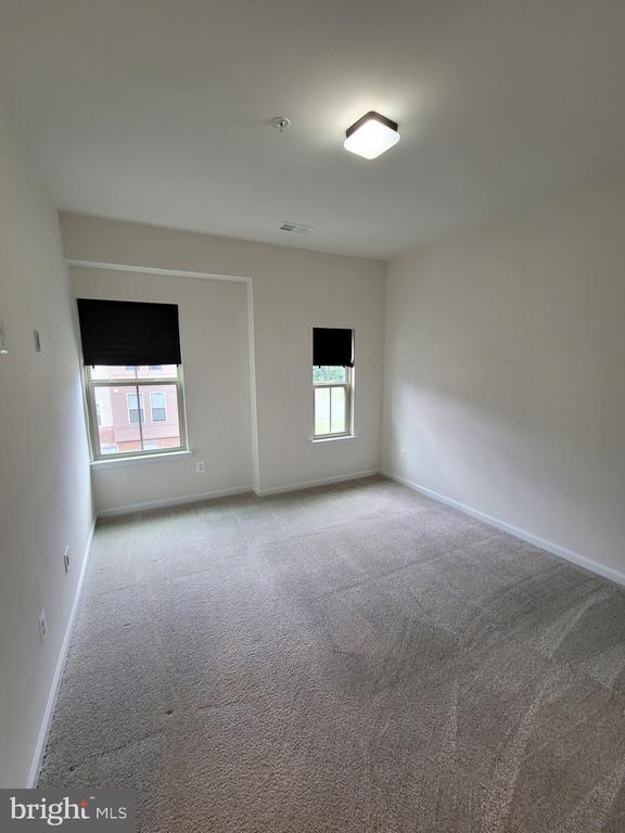 Building Photo - 41438 Black Cherry Terrace