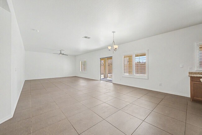 Building Photo - 42979 W Wild Horse Trail