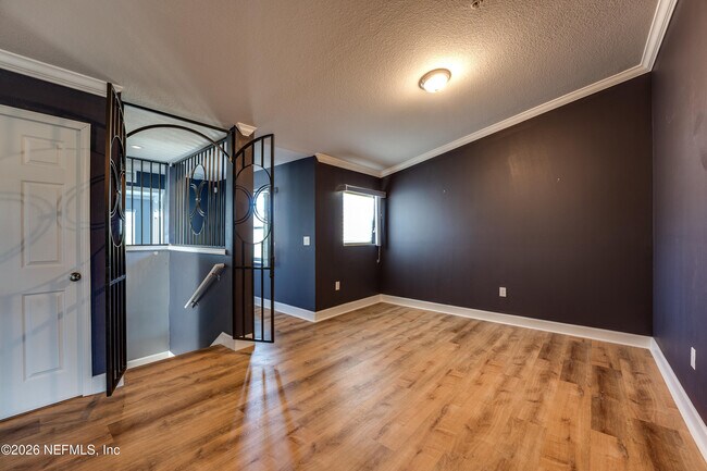 Building Photo - 6631 Shaded Rock Ct