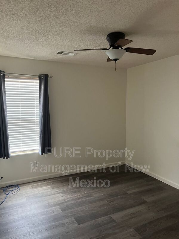 Building Photo - 3316 Prairie Ridge St SW