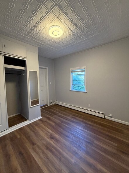 Building Photo - 638 N 5th St