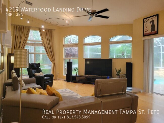 Building Photo - ***LUXURY LUTZ HOME