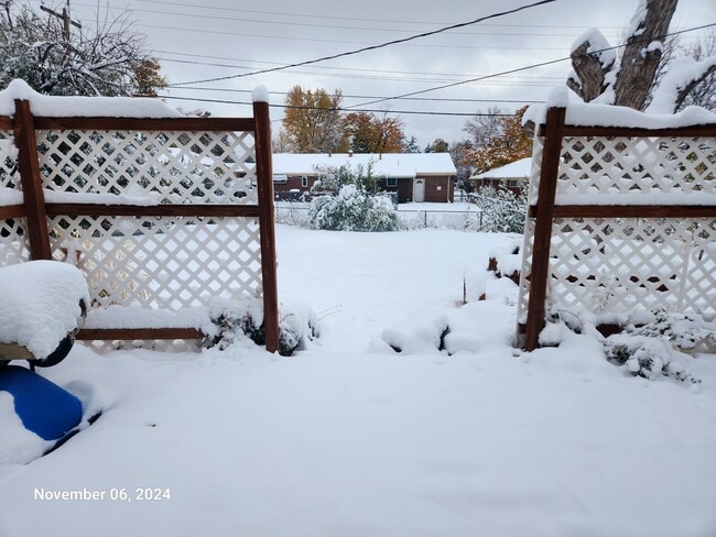 Building Photo - 443 Galena St