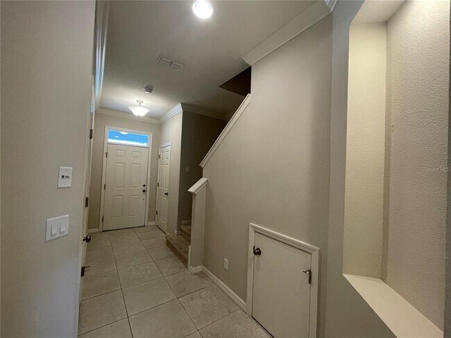 Building Photo - 1061 Amber Leaf Trl