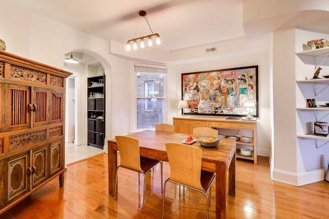 Building Photo - Sprawling 5 Bed, 3 Bath, Two Kitchens, Dual Back Decks, Two Office/Den Townhouse, 2 WD in Unit - ...