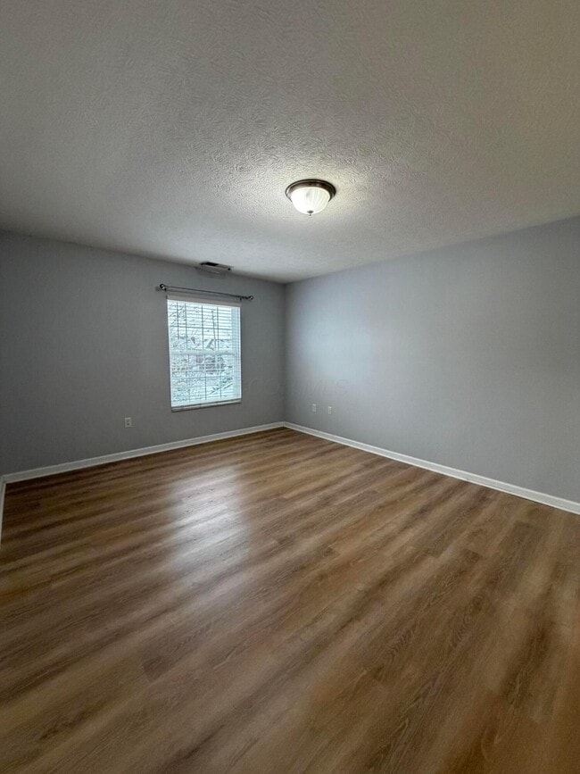 Building Photo - 7774 S Essex Gate Dr