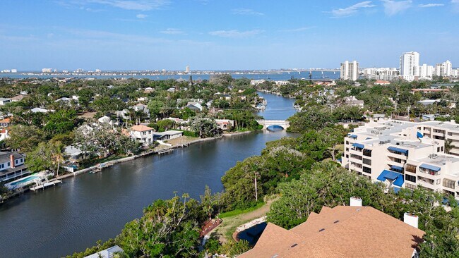 Building Photo - SEASONAL RENTAL - Downtown Sarasota Renovated Waterfront Condo