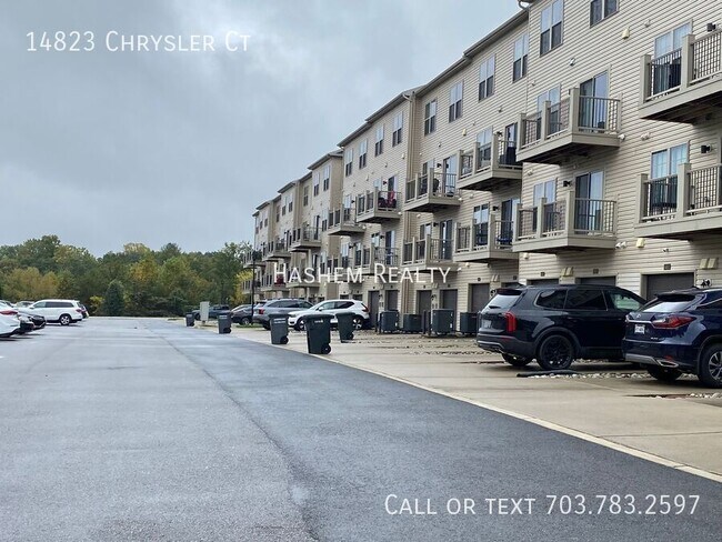 Building Photo - 14823 Chrysler Ct