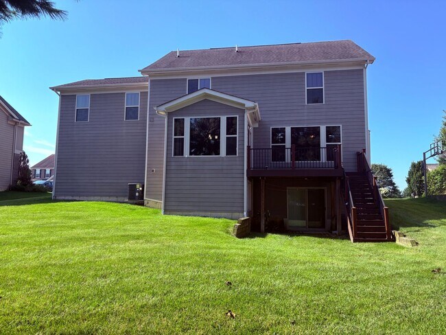 Building Photo - Charming 4 beds 2 bath in Lewis Center!