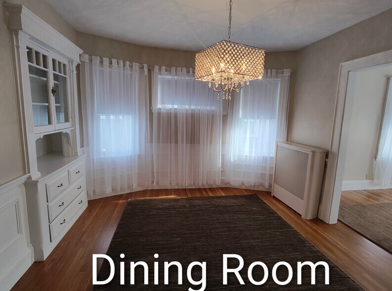 Building Photo - 19 Surry Rd