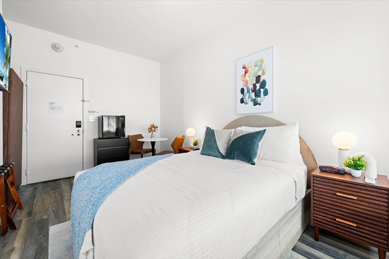 Building Photo - 1701 Alton Rd