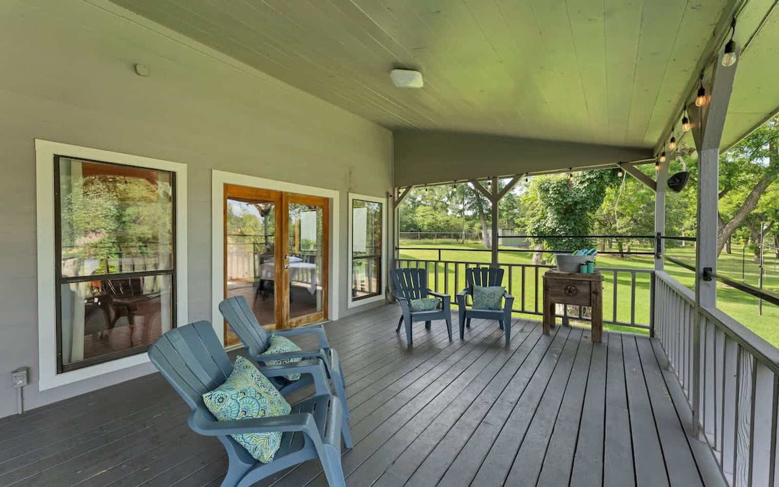 Building Photo - 302 Shangrila Ln