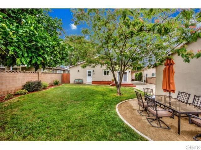 Building Photo - 1429 E Madison Ave