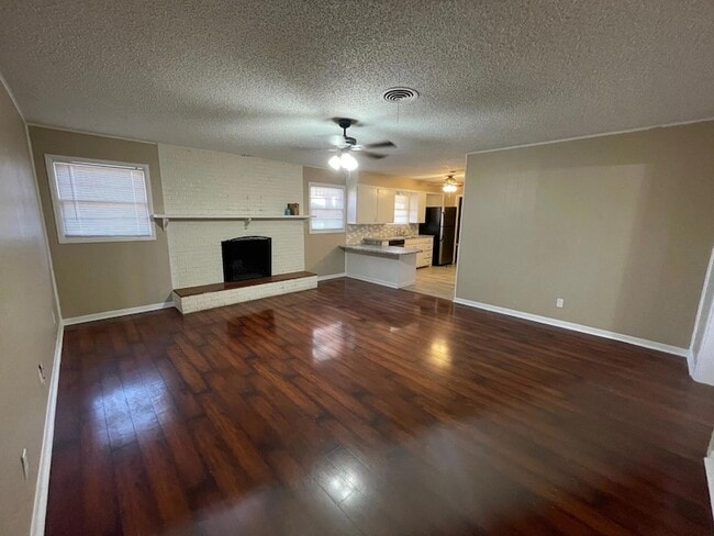 Building Photo - 3715 45th St